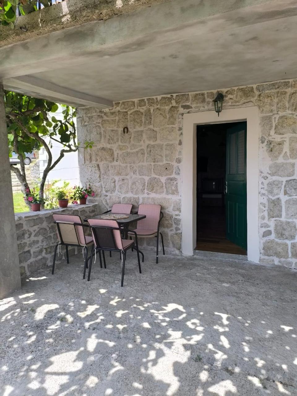 فيلا Rustic Stone House بار المظهر الخارجي الصورة