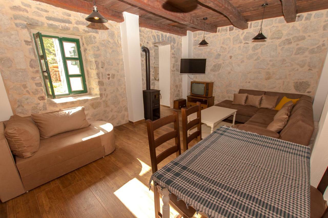 فيلا Rustic Stone House بار المظهر الخارجي الصورة